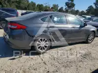 2017 Ford FUSION photo