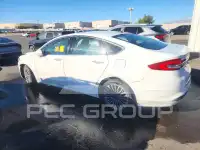 2017 Ford FUSION фото