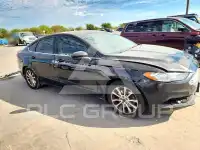 2017 Ford FUSION фото