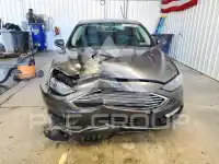2017 Ford FUSION фото