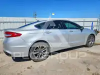 2017 Ford FUSION фото