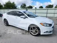 2017 Ford FUSION фото