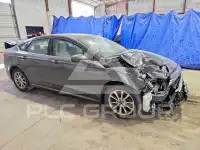 2017 Ford FUSION фото