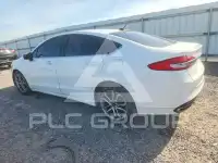 2017 Ford FUSION фото