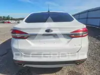 2017 Ford FUSION фото