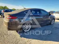 2017 Ford FUSION photo