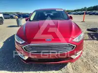2017 Ford FUSION фото
