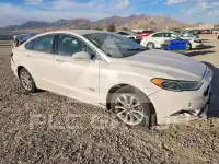 2017 Ford FUSION photo