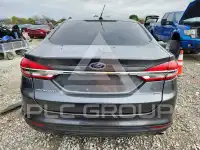2017 Ford FUSION фото
