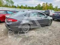 2017 Ford FUSION фото
