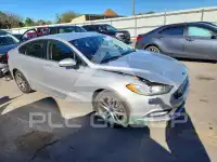 2017 Ford FUSION photo