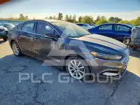 2017 Ford FUSION photo