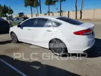 2017 Ford FUSION photo