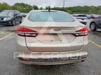 2017 Ford FUSION фото
