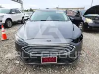 2017 Ford FUSION фото