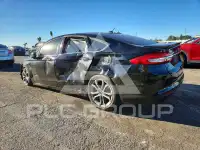 2017 Ford FUSION фото