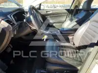 2017 Ford FUSION photo