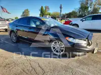 2017 Ford FUSION фото