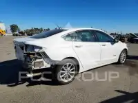 2017 Ford FUSION фото