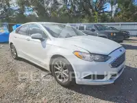 2017 Ford FUSION photo
