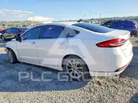 2017 Ford FUSION фото
