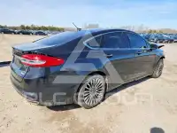 2017 Ford FUSION фото