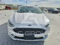 2017 Ford FUSION фото