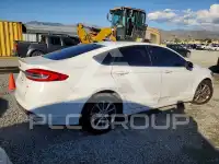 2017 Ford FUSION фото