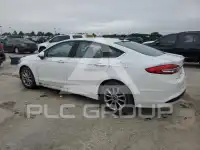 2017 Ford FUSION фото