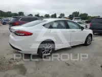 2017 Ford FUSION фото