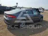 2017 Ford FUSION photo