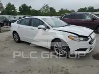 2017 Ford FUSION фото