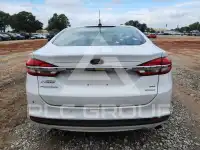2017 Ford FUSION фото