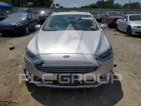 2017 Ford FUSION photo
