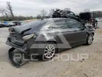 2017 Ford FUSION фото
