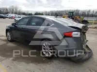 2017 Ford FUSION фото