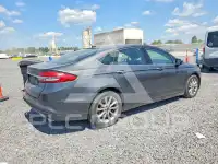 2017 Ford FUSION photo