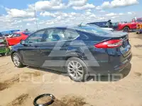 2017 Ford FUSION photo