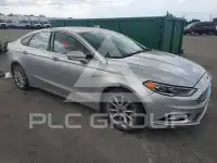 2017 Ford FUSION photo