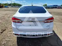 2017 Ford FUSION фото
