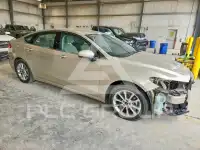 2017 Ford FUSION фото