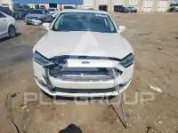 2017 Ford FUSION фото