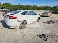 2017 Ford FUSION фото