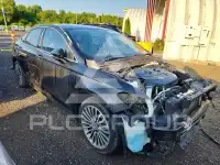 2017 Ford FUSION фото