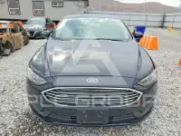 2017 Ford FUSION photo