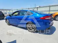 2017 Ford FUSION фото