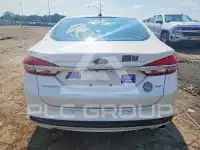 2017 Ford FUSION фото