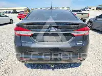 2017 Ford FUSION фото