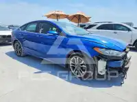 2017 Ford FUSION фото
