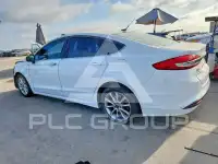 2017 Ford FUSION фото